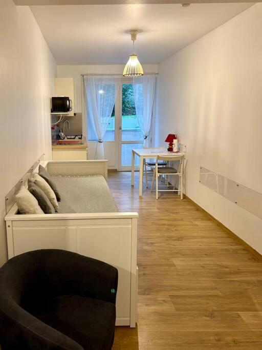 Location Studio, Lyon-La Mulatiere Esterno foto